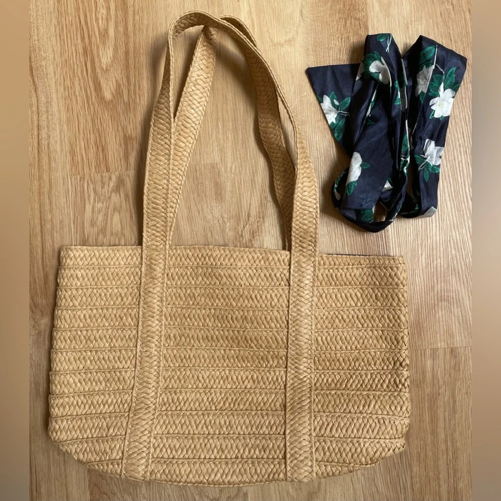 Draper James straw bag Everyday Woven Tan Tote includes Magnolia Scarf Tie - Picture 10 of 10